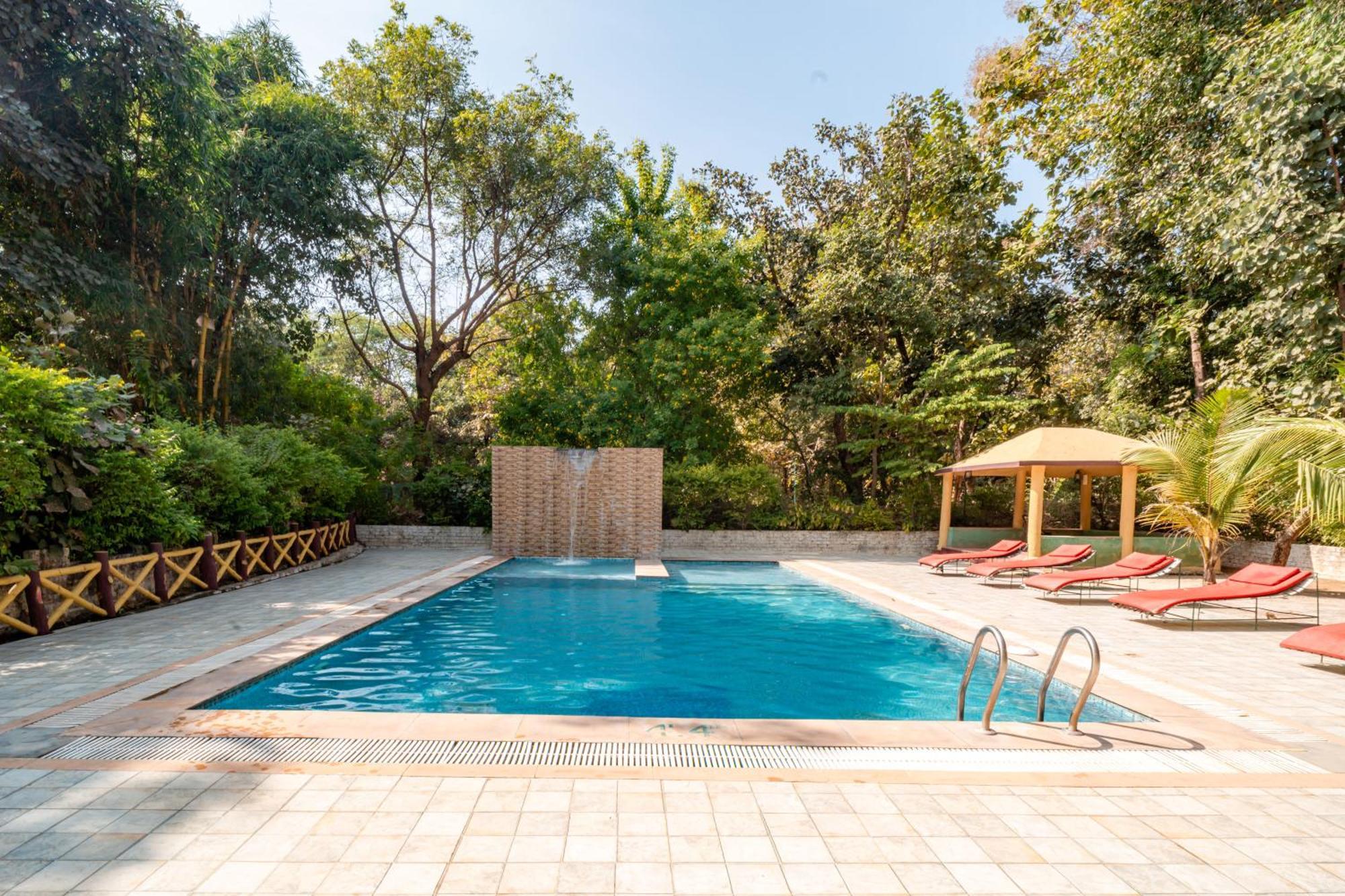 Treebo Premium Mowgli'S Den, Pench Hotel Khawasa Exterior photo