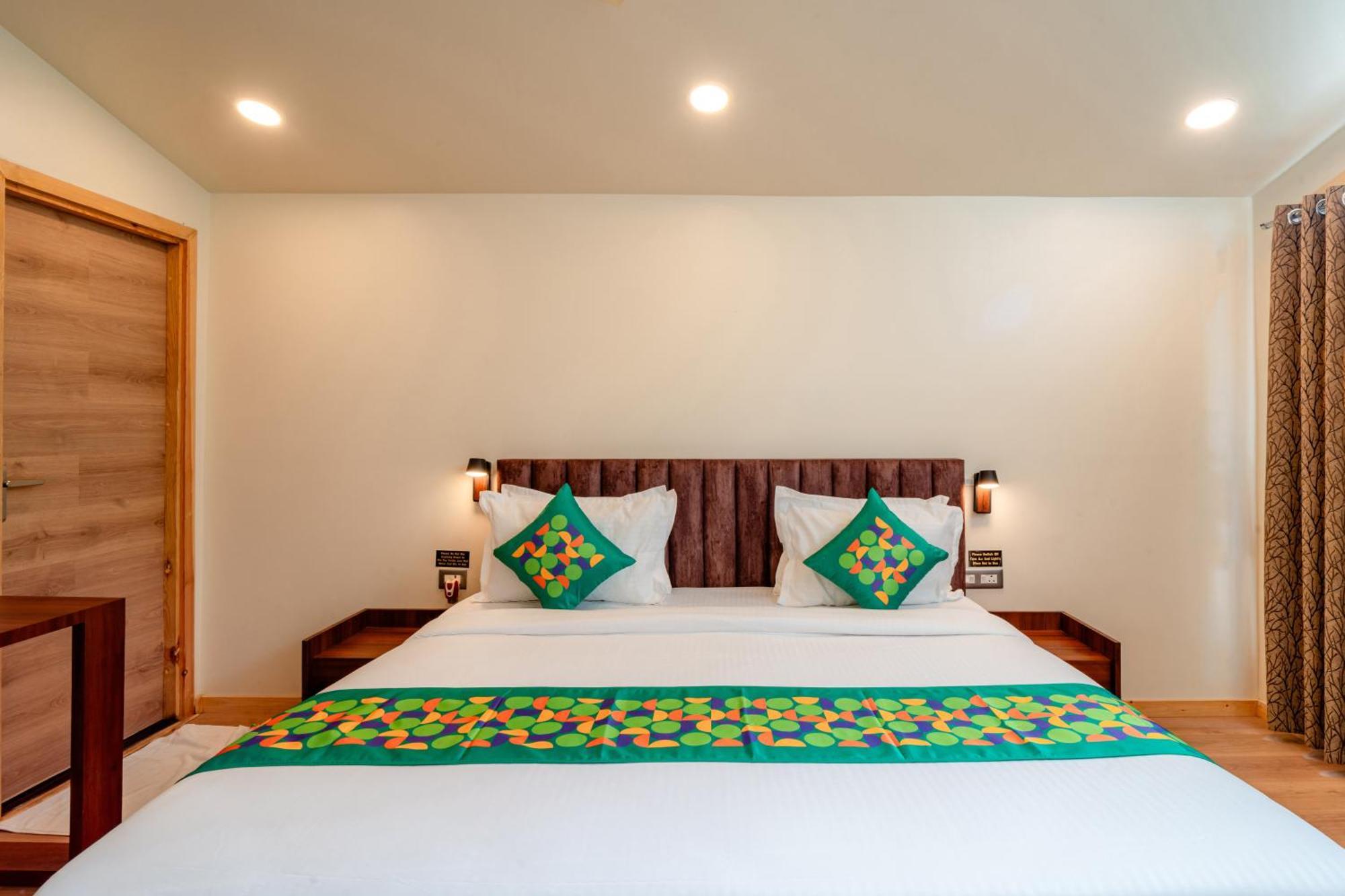 Treebo Premium Mowgli'S Den, Pench Hotel Khawasa Exterior photo