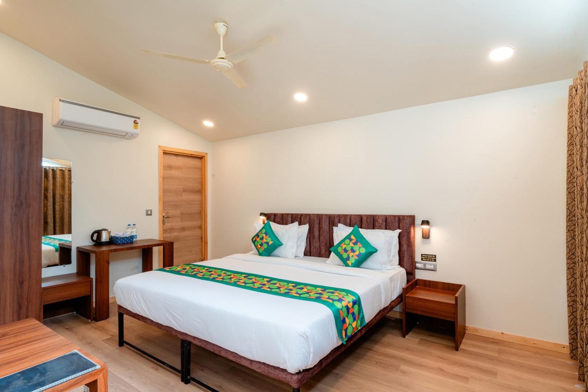 Treebo Premium Mowgli'S Den, Pench Hotel Khawasa Exterior photo